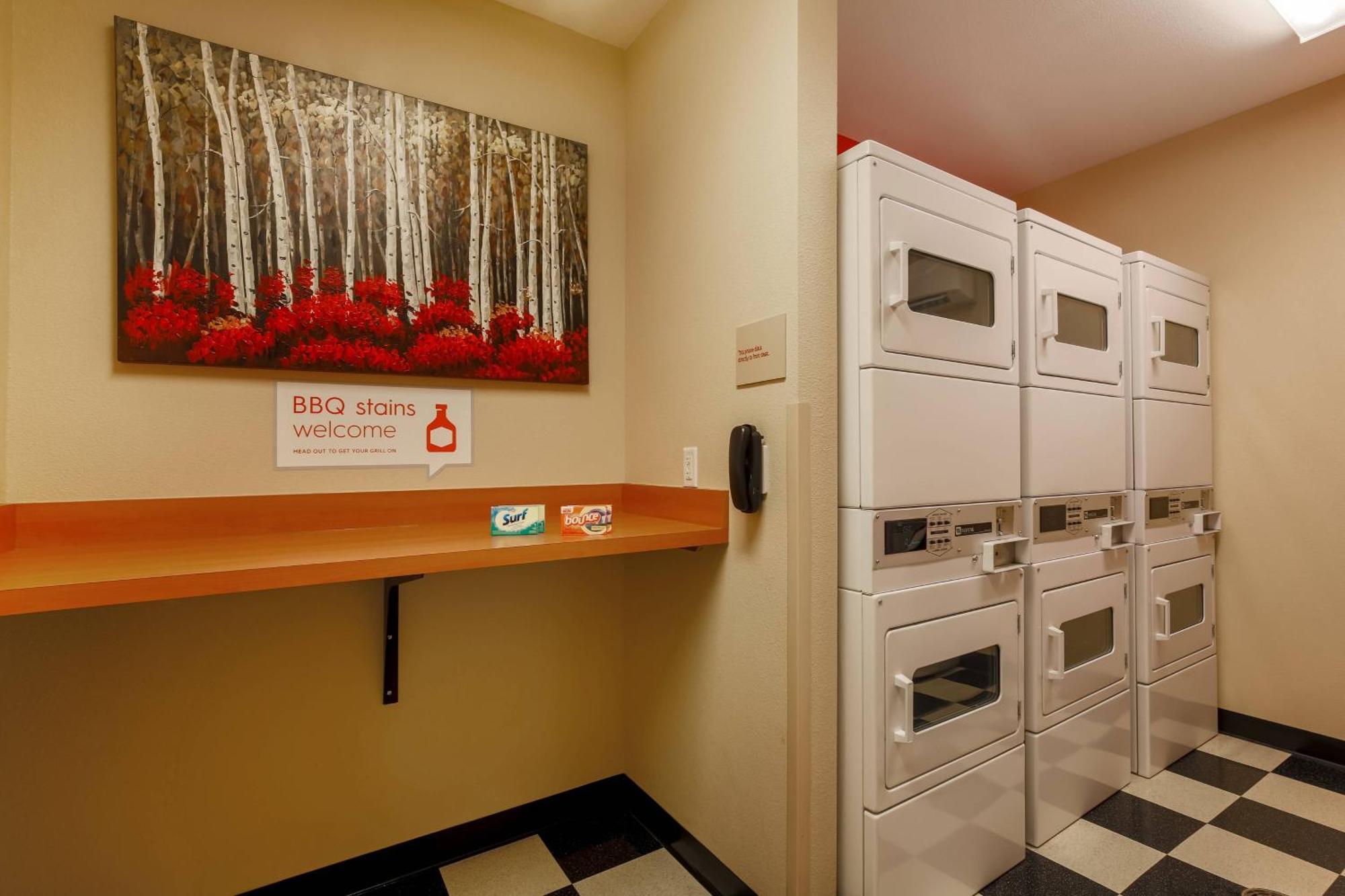 Towneplace Suites By Marriott Cheyenne Southwest/Downtown Area Eksteriør billede